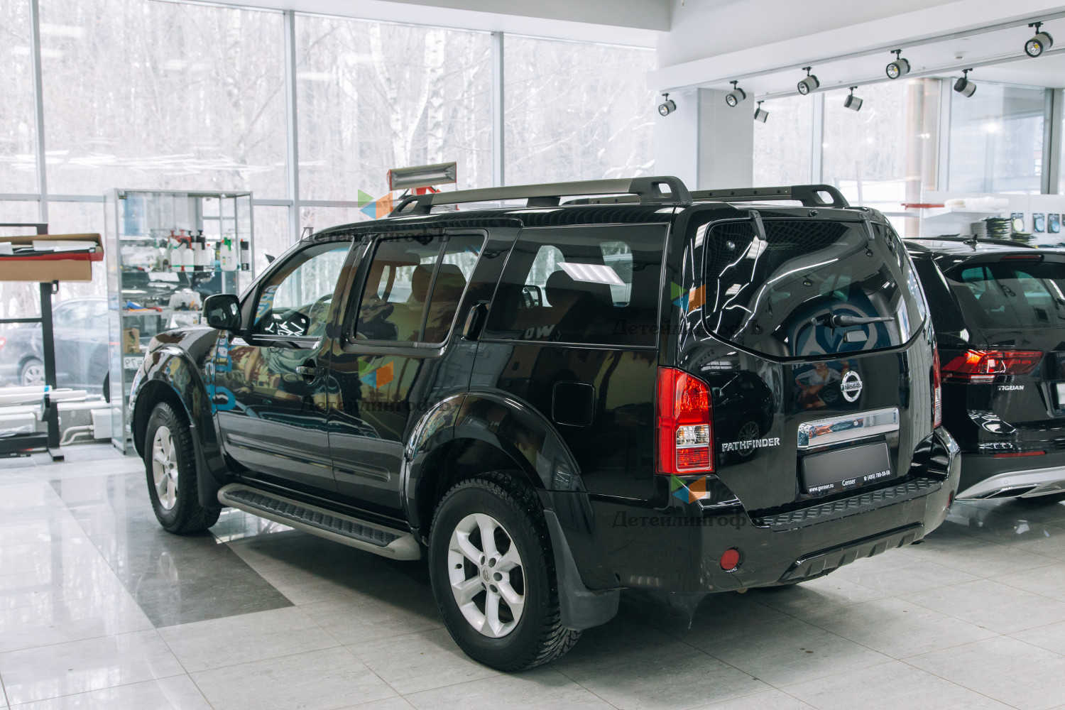 Удаление вмятин без покраски на крышке багажника и капоте Nissan Pathfinder