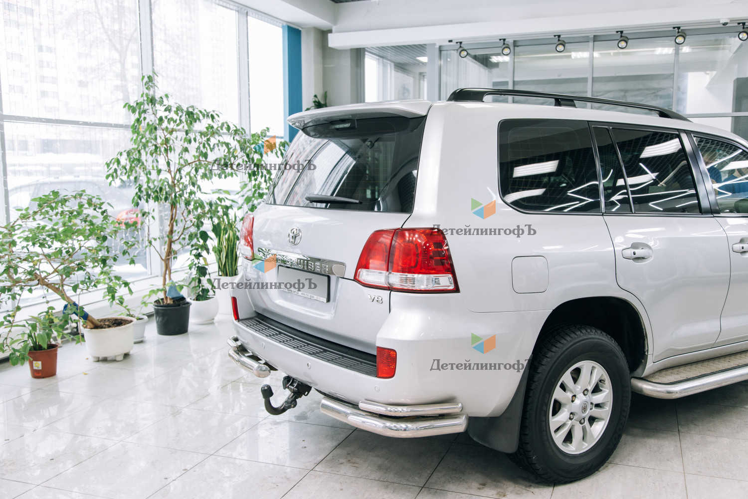 Химчистка с разборкой салона Toyota Land Cruiser