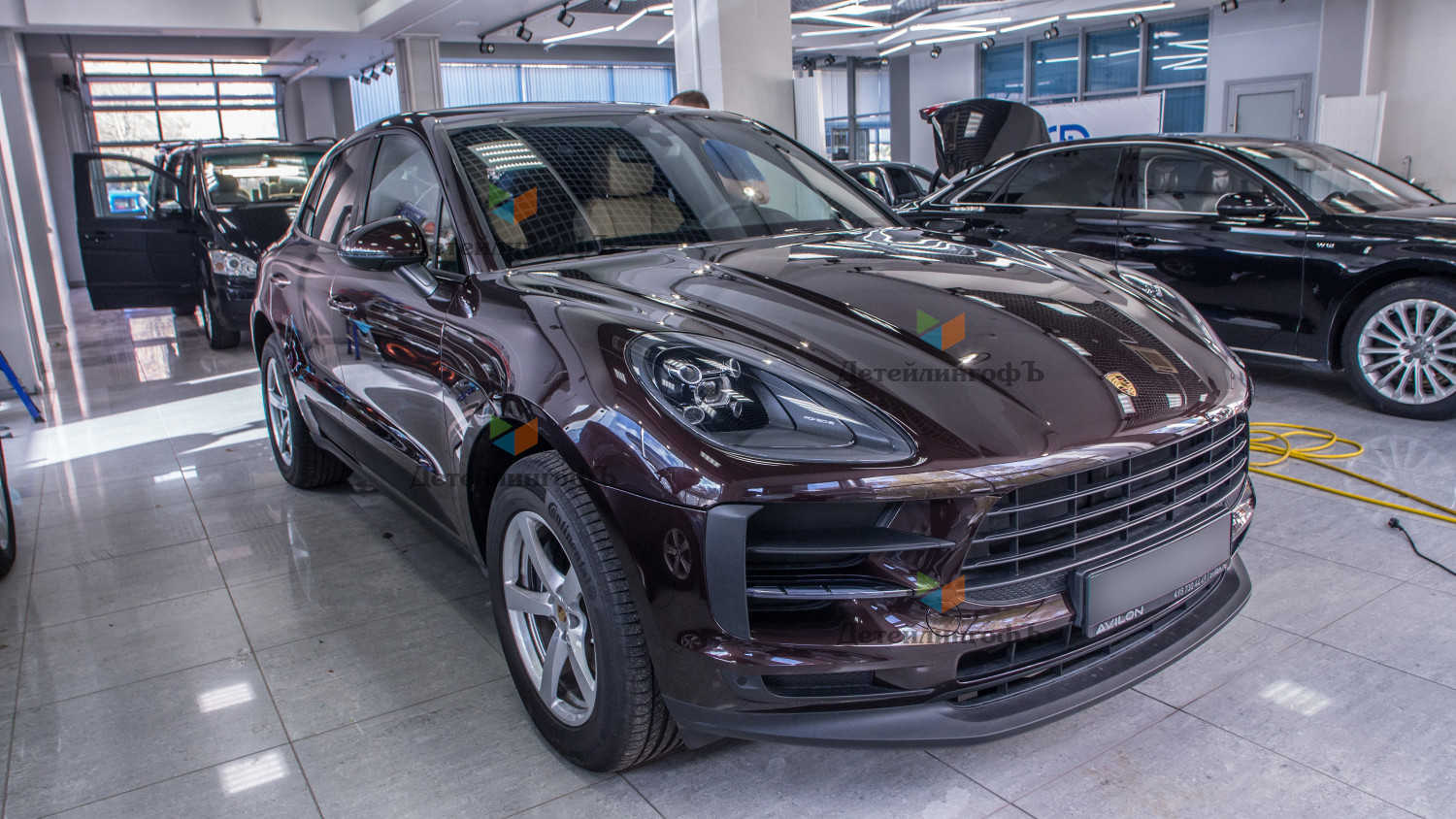 Полировка кузова и покрытие керамикой Porsche Macan