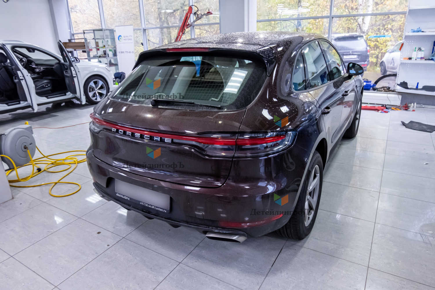 Полировка кузова и покрытие керамикой Porsche Macan