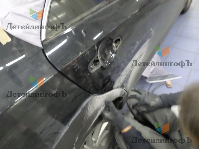 Toyota Corolla сложный ремонт заднего крыла